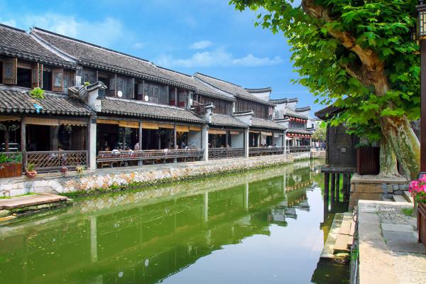 男朋友总是问我会不会离开他怎么办?游戏画面